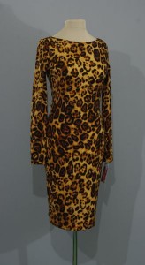 Трикотажное платье леопардовой расцветки