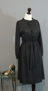 темно-серое платье фото