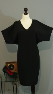 стильное черное платье