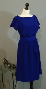 синее платье платьетерапия