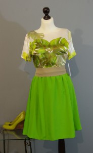 зеленое шелковое платье