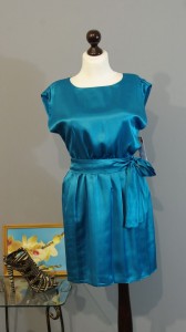 бирюзовое платье