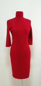 Красное платье осень-зима