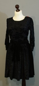 Черное бархатное платье купить на сайте Платье-терапия (78)