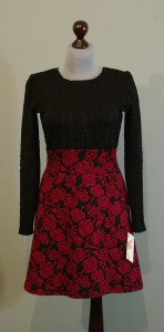 Черное зимнее теплое платье с бордовыми розами, Украина сайт Платье-терапия (147)