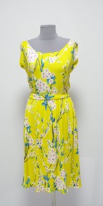 Желтое летнее платье-сарафан