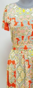 Платье из трикотажа с принтом вышивка крестиком