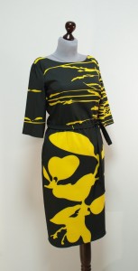 Платье из костюмной ткани Украина