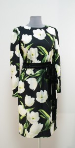 Модное платье с тюльпанами