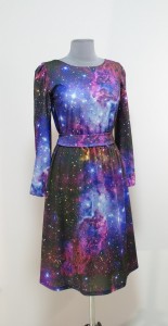 Платье с принтом космос