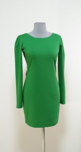 Короткое зеленое платье на зиму