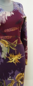 Платье из красивой ткани, сделано в Украине
